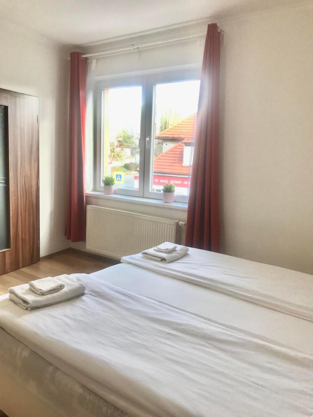 Fresh House Hotel Praag Buitenkant foto